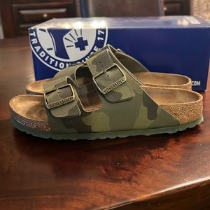 Birkenstock Arizona in Green Camo!!